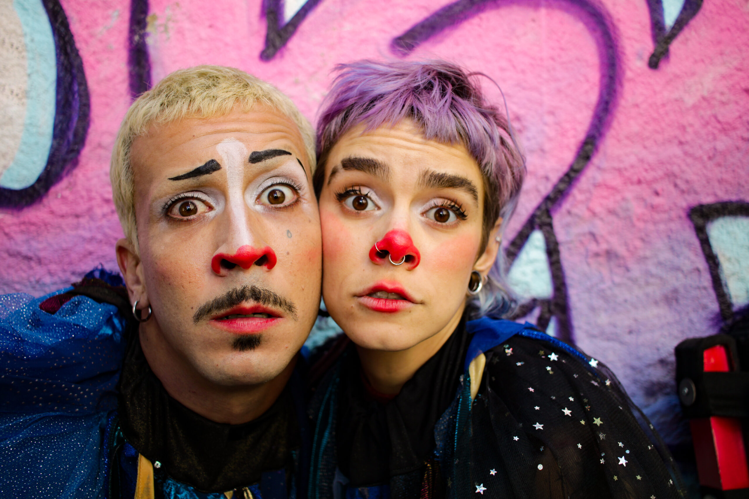 Foto Divulgação_ Asfalto (Palhaço Aipim e Palhaça Uni) Crédito Mayna Nascimento (4)