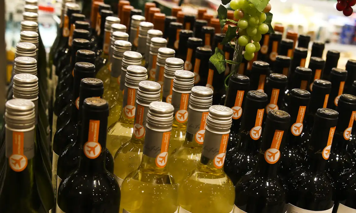 vinhos_vac_abr_2907221151_0